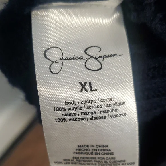 Jessica Simpson V-Neck Sweater in Navy with Plaid Sleeves - Picture 9 of 9